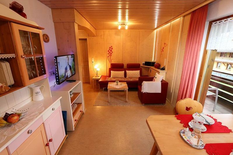 Ferienwohnungen Haus Marlene Kaiser 波瑙施华瓦尔 外观 照片
